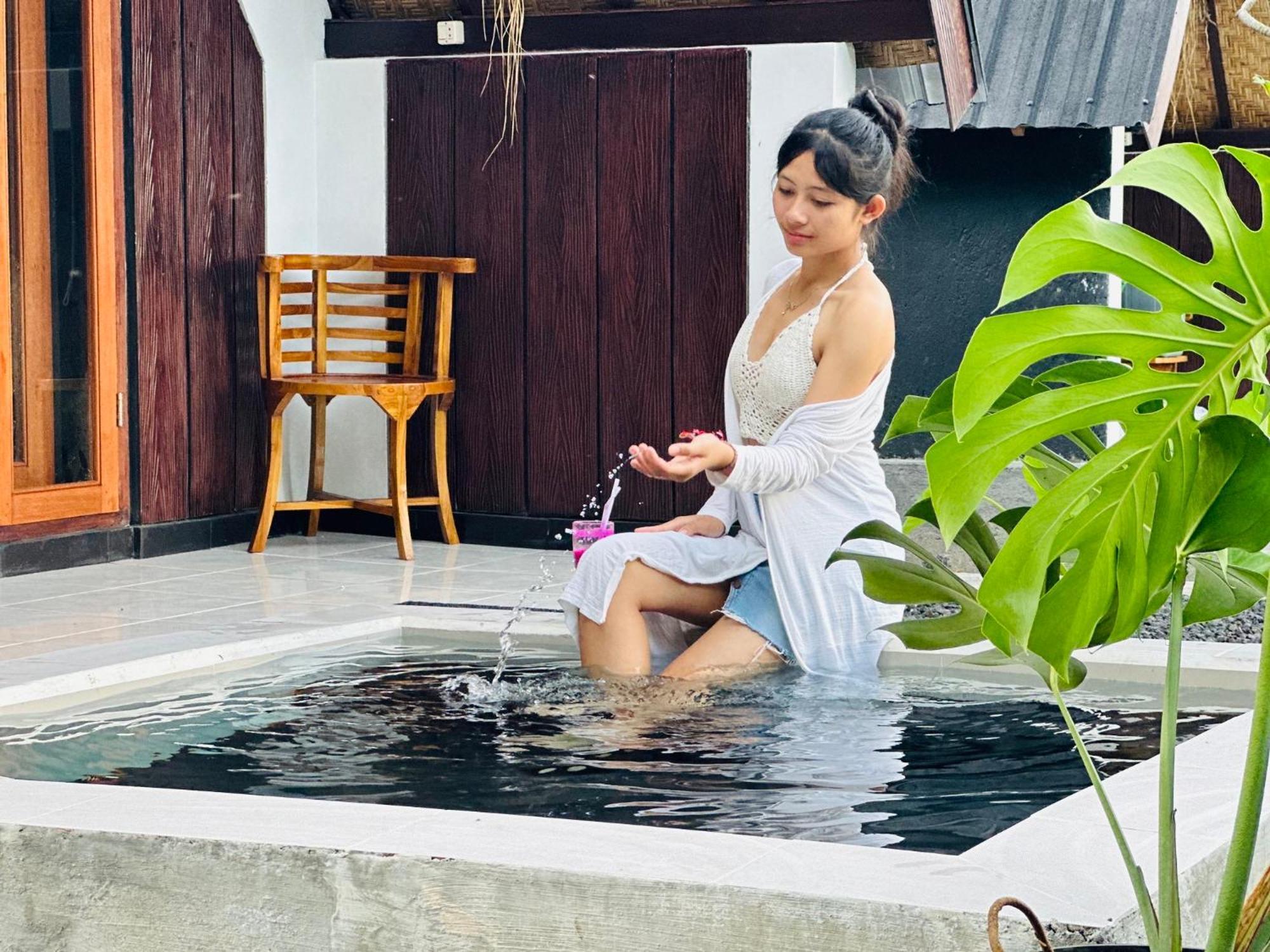 Ampik Batur With Private Hot Springs Bed and Breakfast Kubupenlokan Exteriör bild